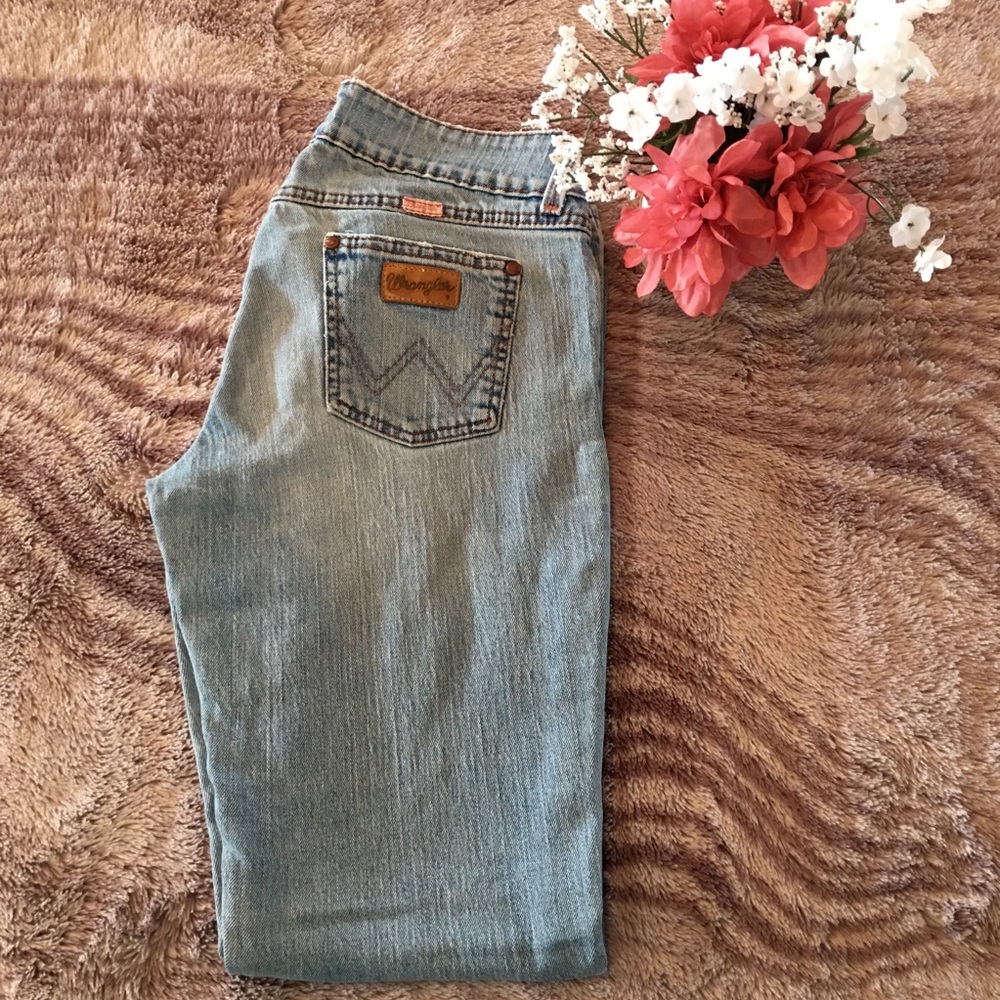 Women’s Wranglers